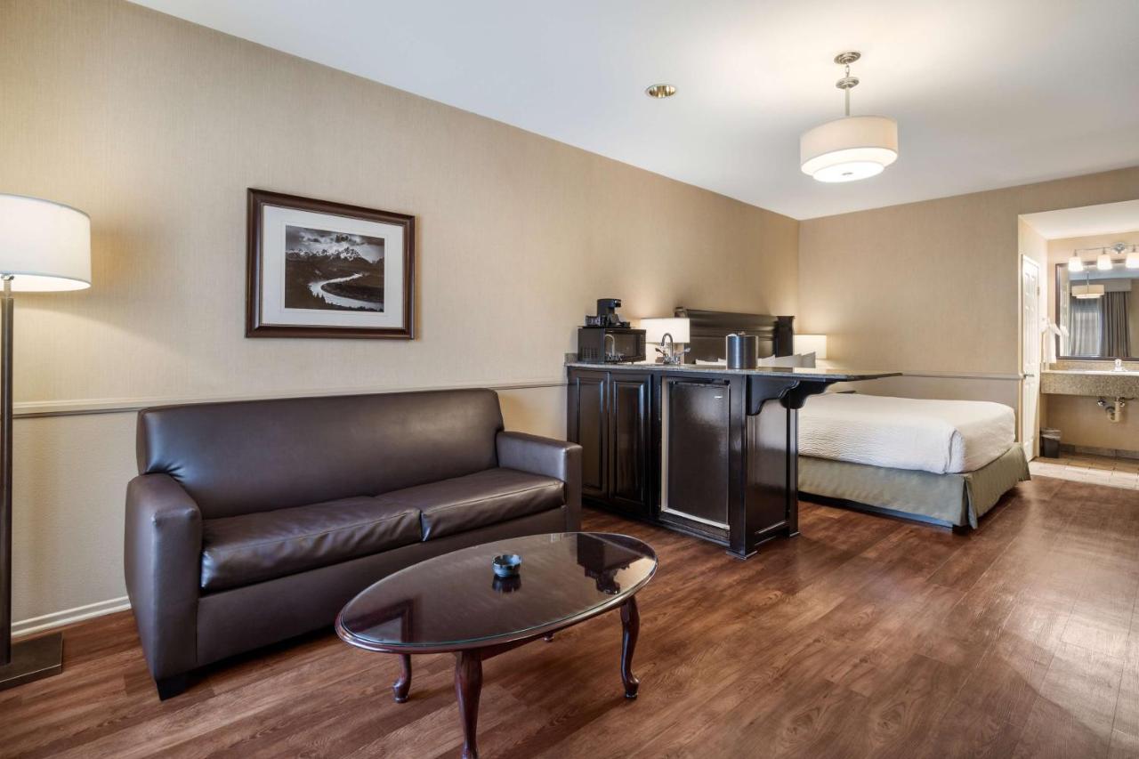 Best Western Corona Hotel&Suites Exterior foto