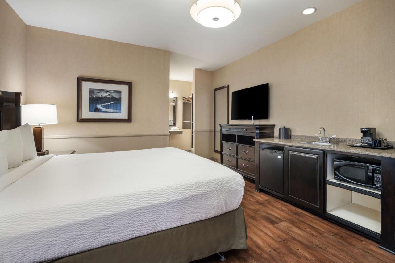 Best Western Corona Hotel&Suites Exterior foto