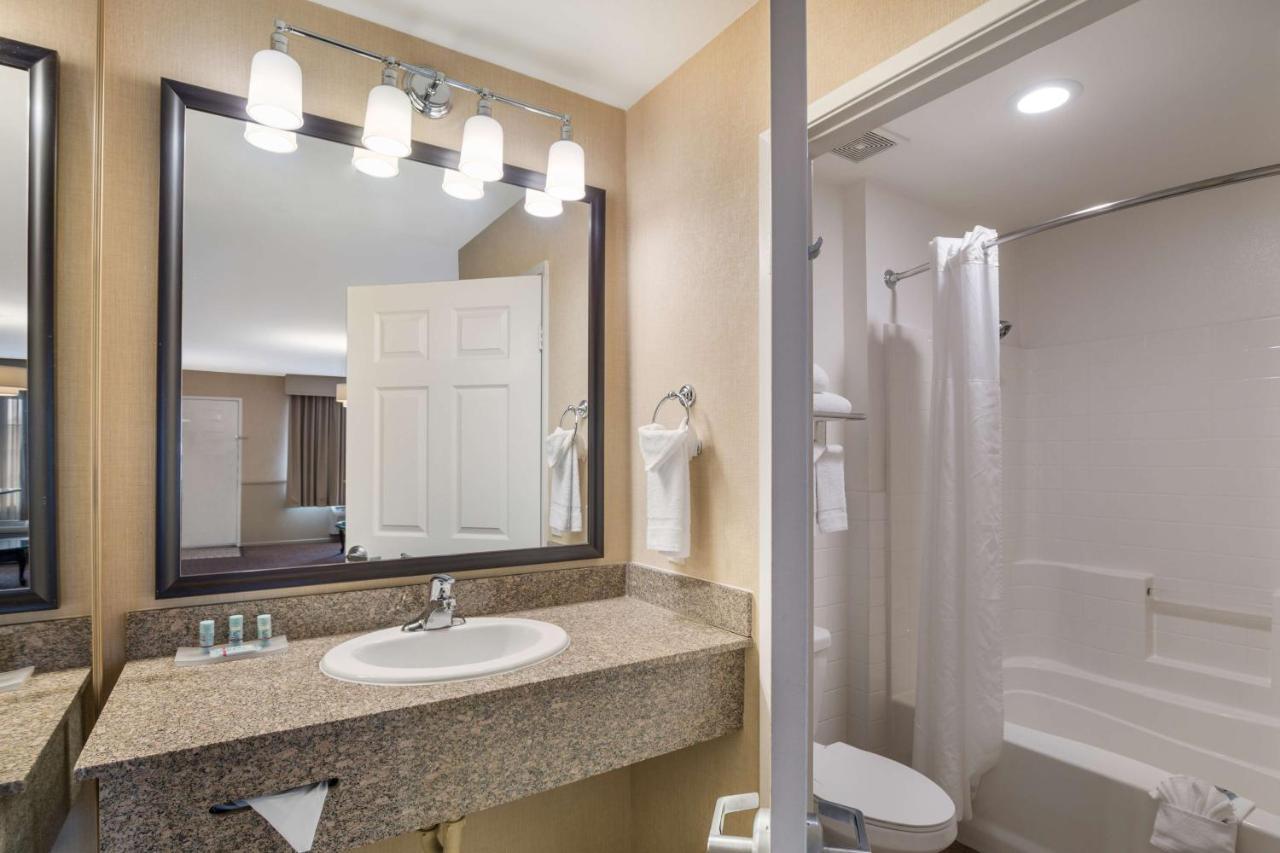 Best Western Corona Hotel&Suites Exterior foto